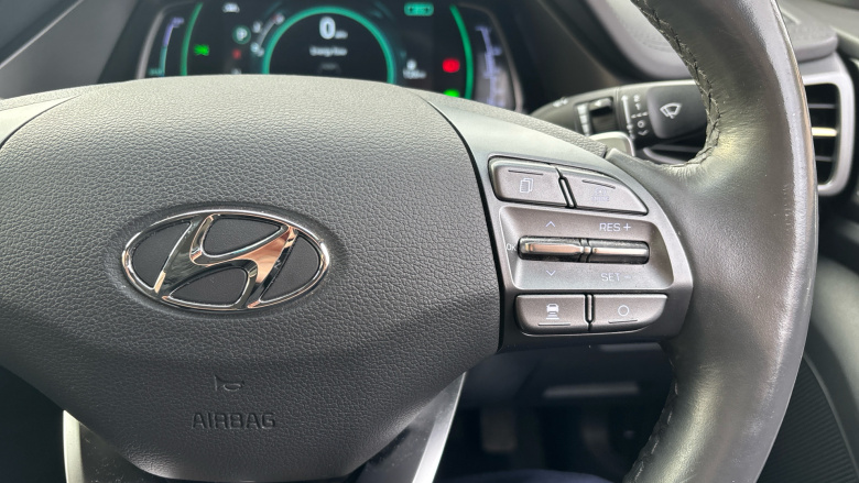 Hyundai IONIQ 1.6 GDi Hybrid 1st Edition 5dr DCT Hybrid Hatchback